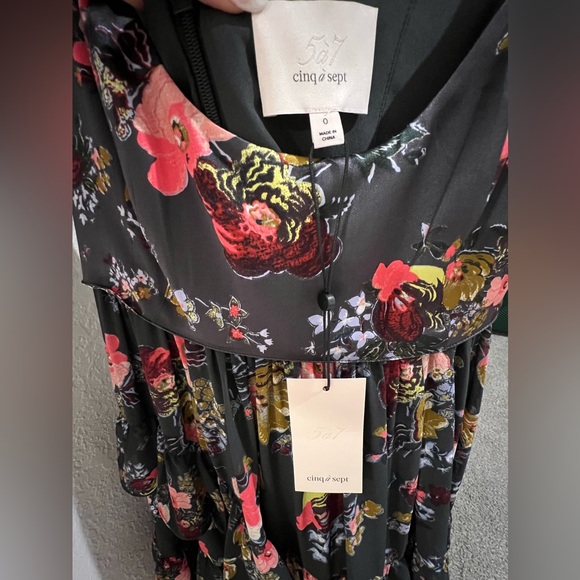 Cinq à sept Alanis Dress - Picture 3 of 7